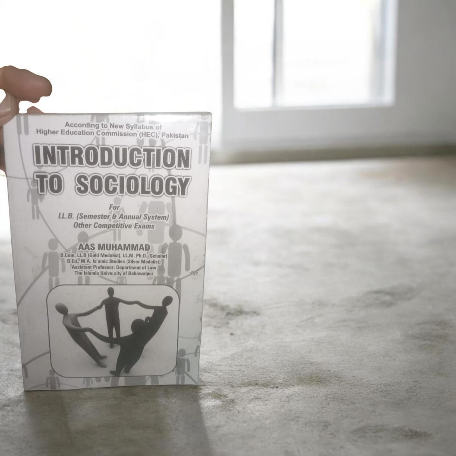 INTRODUCTION TO SOCIOLOGY